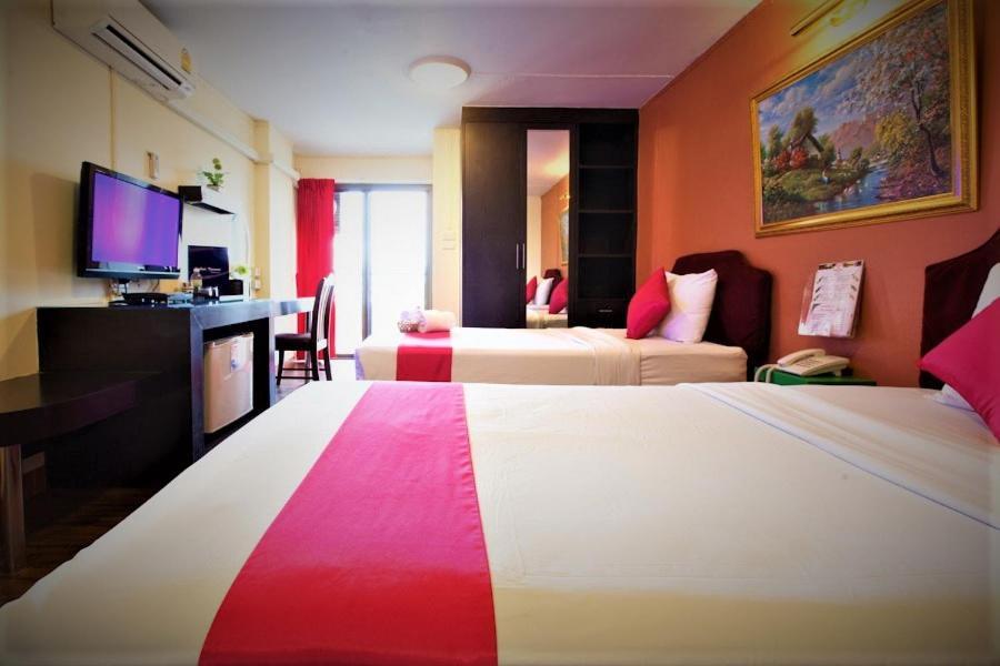 Triple Room